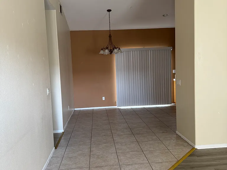 2647 W Hazy Way — Photo 5