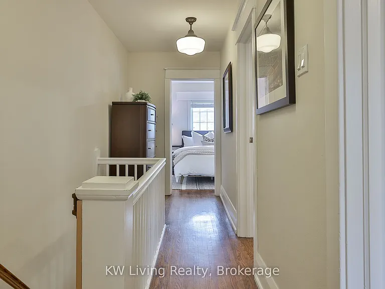 452 Davisville Ave — Photo 15