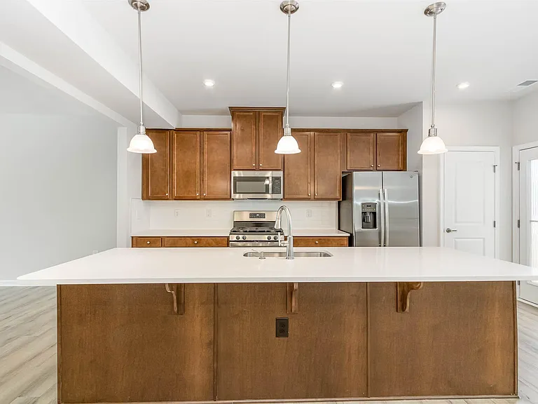 1328 Channing Park Cir — Photo 8