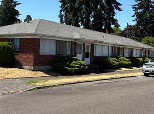 Lsbrwy - 7508 Ne Broadway, Portland, OR 97213