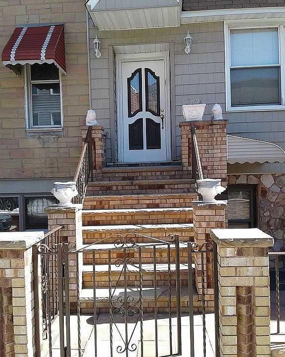 1st image of 690 Humboldt St
