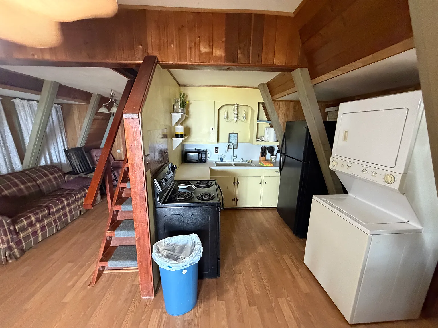 1 bed, 820 sqft, $1,000 — Photo 4