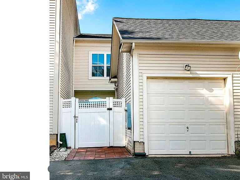 42727 Explorer Dr — Photo 28