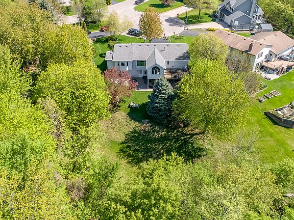 2nd image of 1343 Heritage Ct