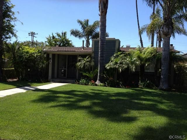 1st image of 407 Fullerton Ave