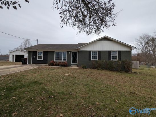 21336 Clement Gin Rd, Athens, AL 35613