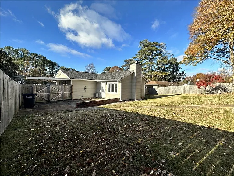 503 Concord Woods Dr SE — Photo 30
