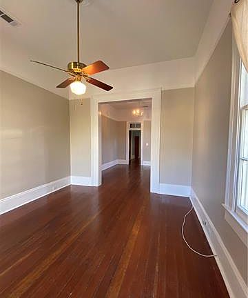 4th image of 4422 Iberville St