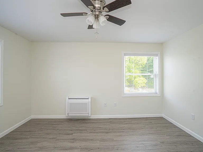 984 Sharon St #304 — Photo 13
