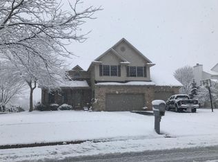 506 Waterford Dr, Oswego, IL 60543