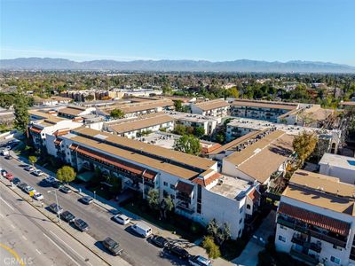 5460 White Oak Ave Unit C325, Los angeles, CA, 91316