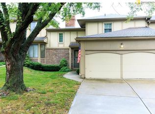 9673 Reeder St, Overland Park, KS 66214
