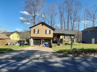 112 Hampton Dr, Dallas, GA 30132