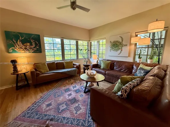 1600 Michigan Ave APT 1, Miami Beach, FL 33139