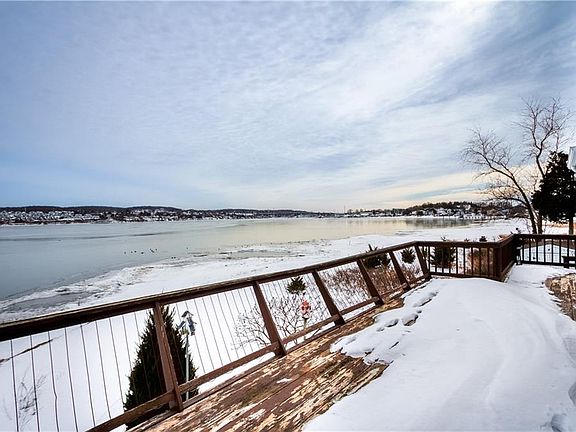 4th image of 1309 Anthony Rd