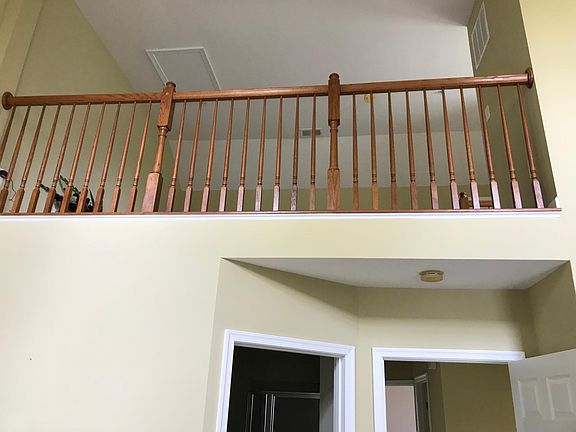 Large Loft in MBR