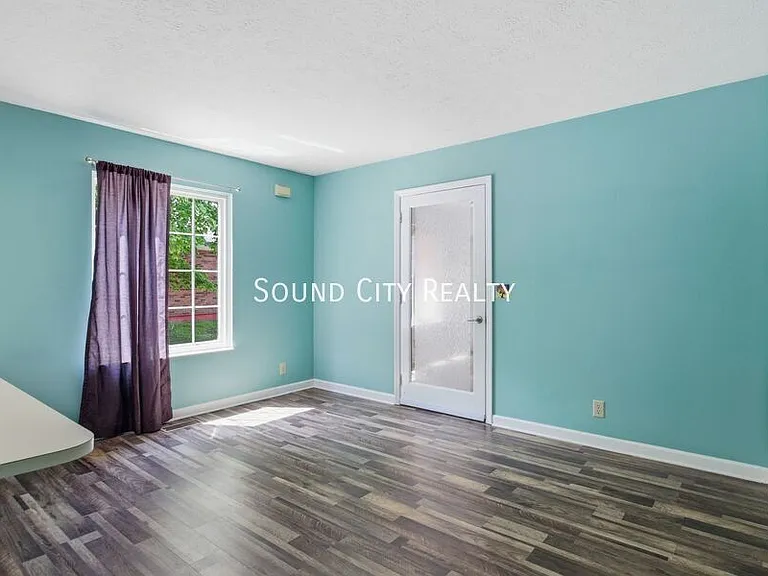 7016 Bonnalake Dr #B — Photo 10