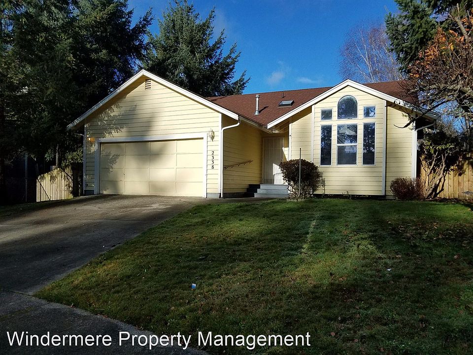 1st image of 2338 NE Adler Ct