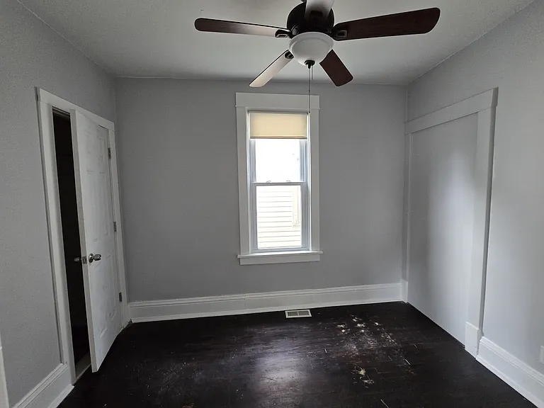 2923 S 9th Pl #1 — Photo 3