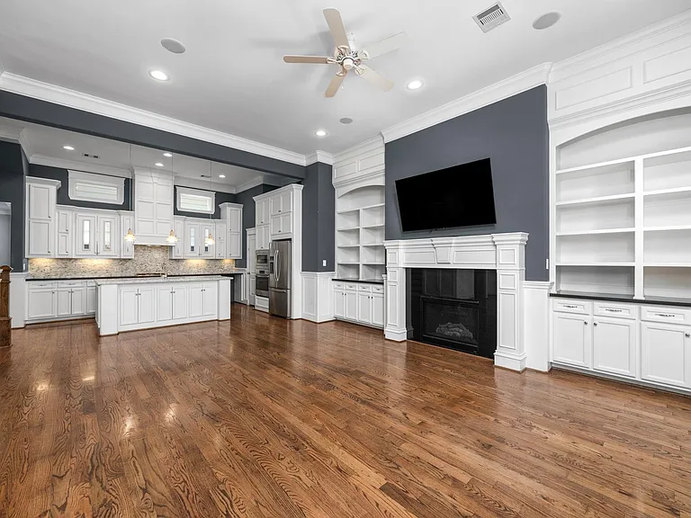 619 Rutland St #B — Photo 7