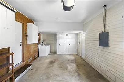 420 N Fairview Ave — Photo 14