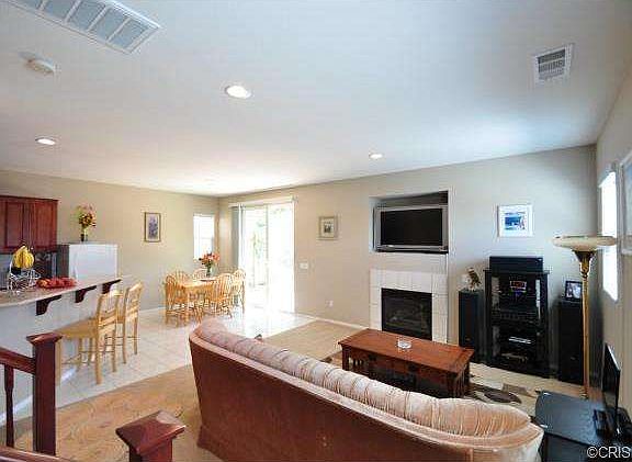 3rd image of 29262 Pilgrim Ct