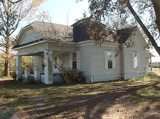 250 New Hope Rd, Bowdon, GA 30108