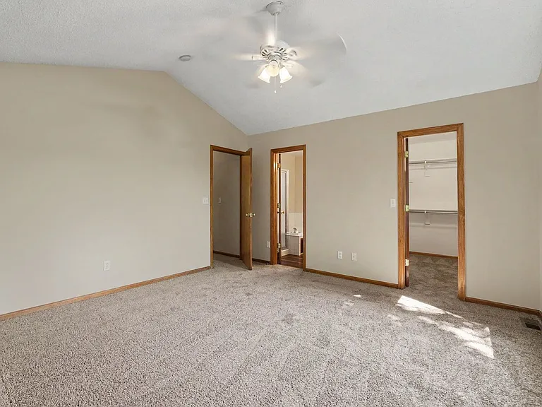 11742 Gray St — Photo 13