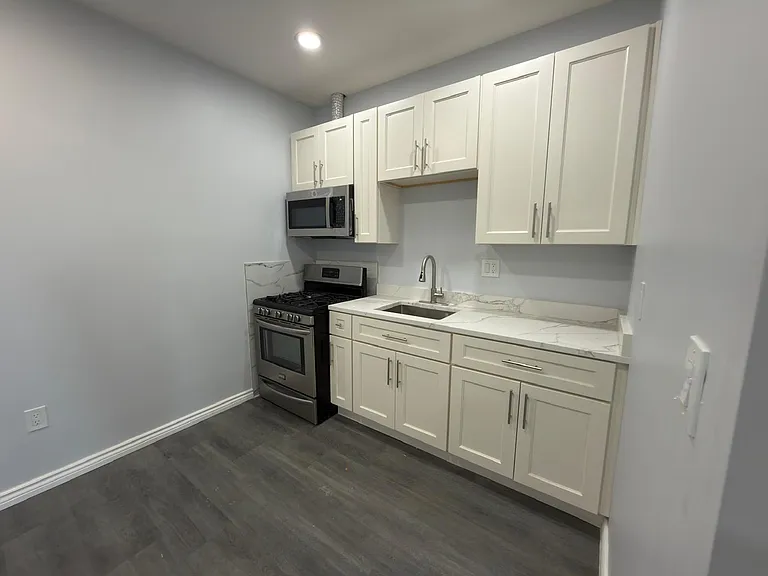 4805 W Vernor Hwy #1 — Photo 4