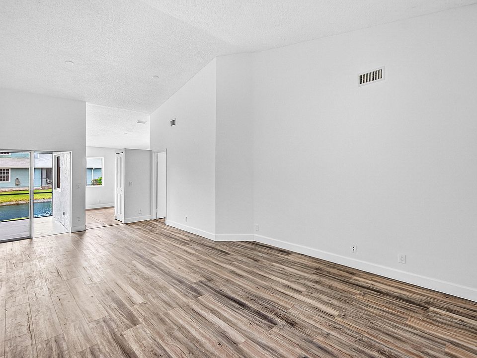 1st image of 3795 Island Club Circle E #10