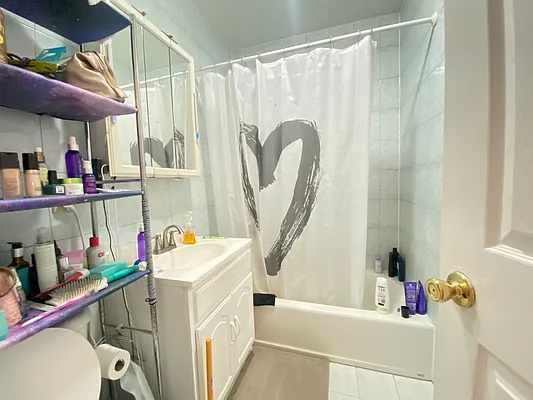 Rented by Dream Space Realty | media 23