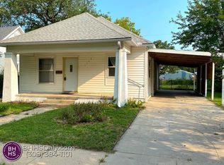 1117 W 7th St, Grand Island, NE 68801