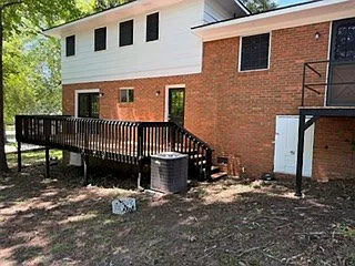 5920 Saint Leonards Dr — Photo 5