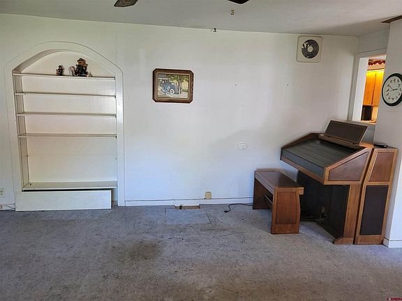 3rd image of 512 S 9th St