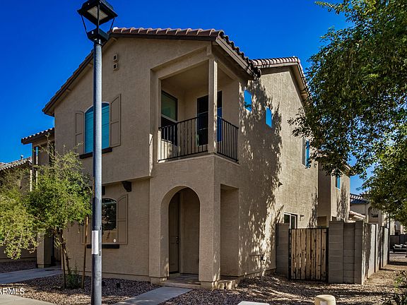 3rd image of 5441 W ALBENIZ Place