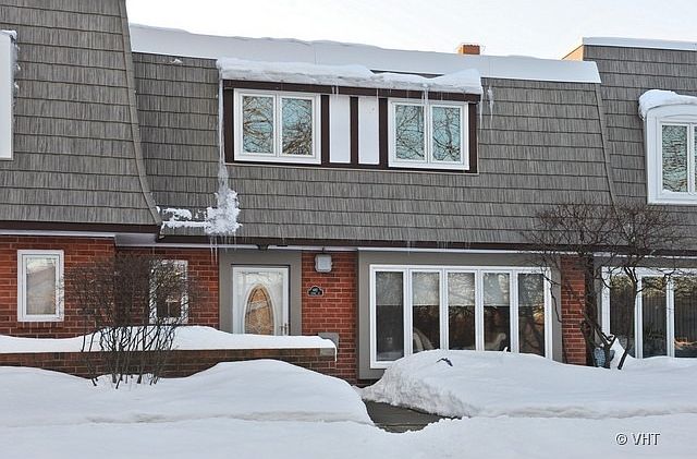 1st image of 682 Lyons Cir