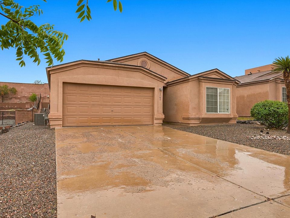 1st image of 1740 Sierra Norte Loop NE