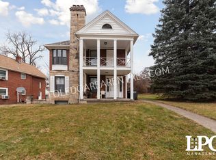 2140 Wyndhurst Rd #3, Toledo, OH 43607