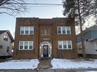 929 Division St #1, Green Bay, WI 54303