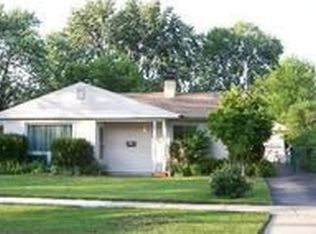 89 E Dennis Rd, Wheeling, IL 60090