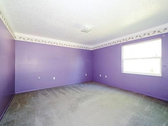 5th image of 6208 Walsh Ln