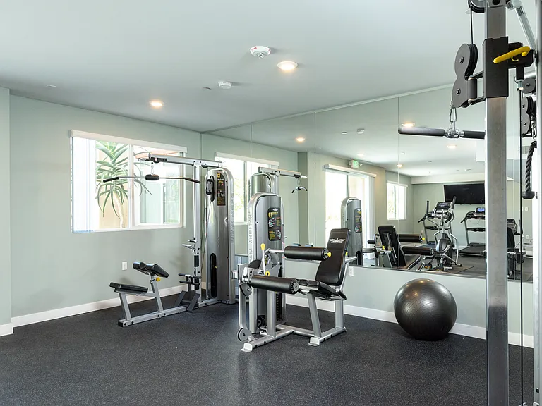 Sherman Way Luxury Apartment Homes — Photo 14