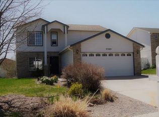 5302 Manor Ridge Dr, Pueblo, CO 81005