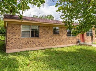 601 Martin Luther King Blvd, Cameron, TX 76520