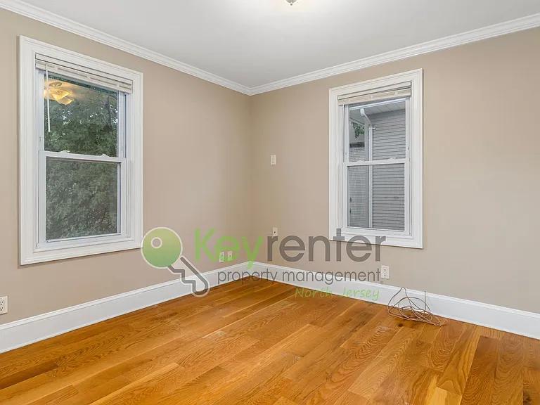 22 Preston St — Photo 15