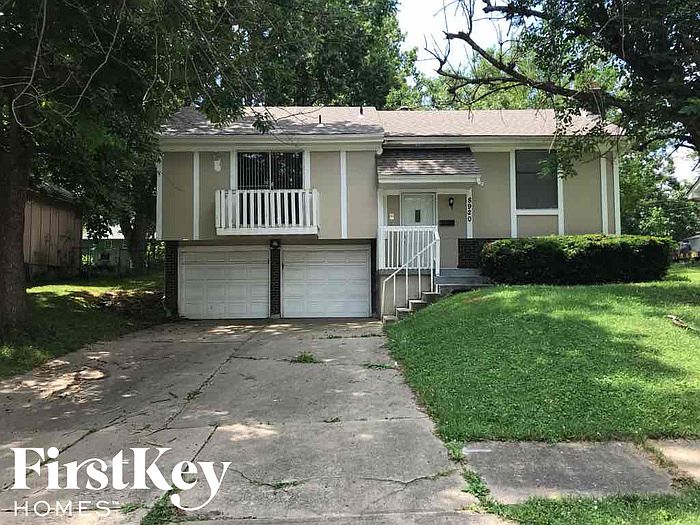 1st image of 8920 Manning Ave