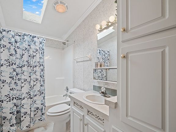 5th image of 25718 Shinnecock Dr #454
