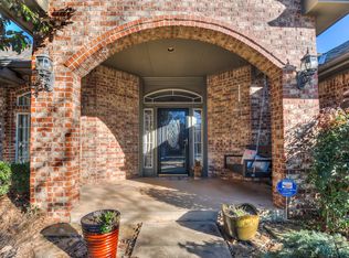 3608 Huntsman Rd, Edmond, OK 73003