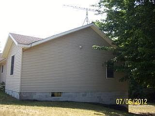 2nd image of 10931 Laketon Ave