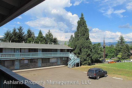 2nd image of 1565 Oregon St APT 108
